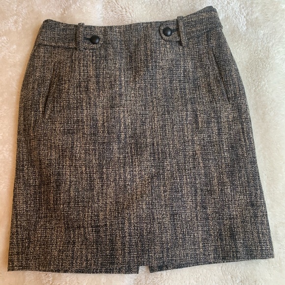 Banana Republic Dresses & Skirts - Banana Republic pencil skirt